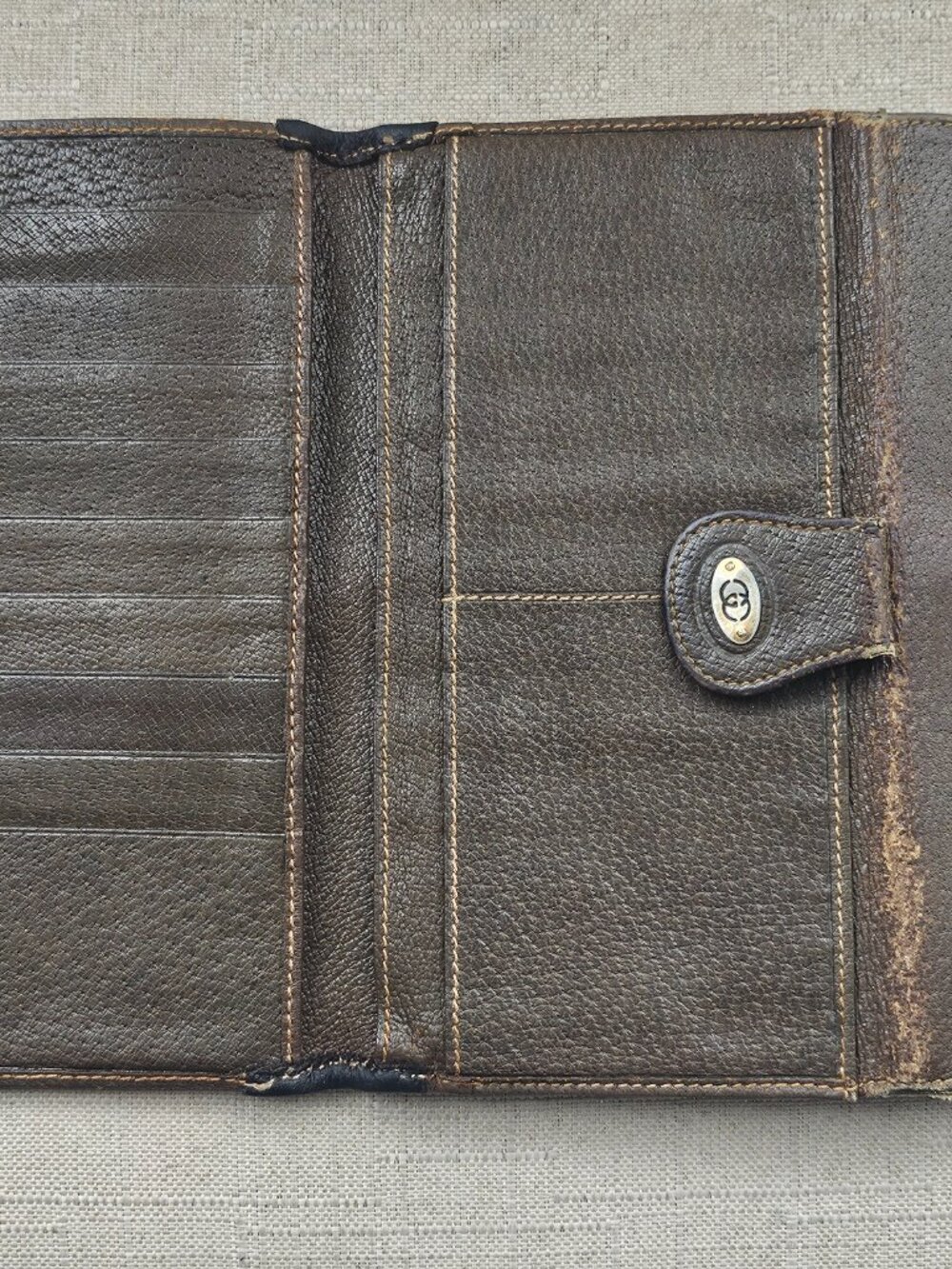 Vintage Gucci Brown Leather Bifold Clutch Wallet With Signature Red/Green Stripe - Picture 8 of 16